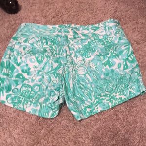 Lilly Pulitzer Shorts - Lilly Pulitzer Shorts Lilly Pulitzer Shorts - Lilly Pulitzer Shorts